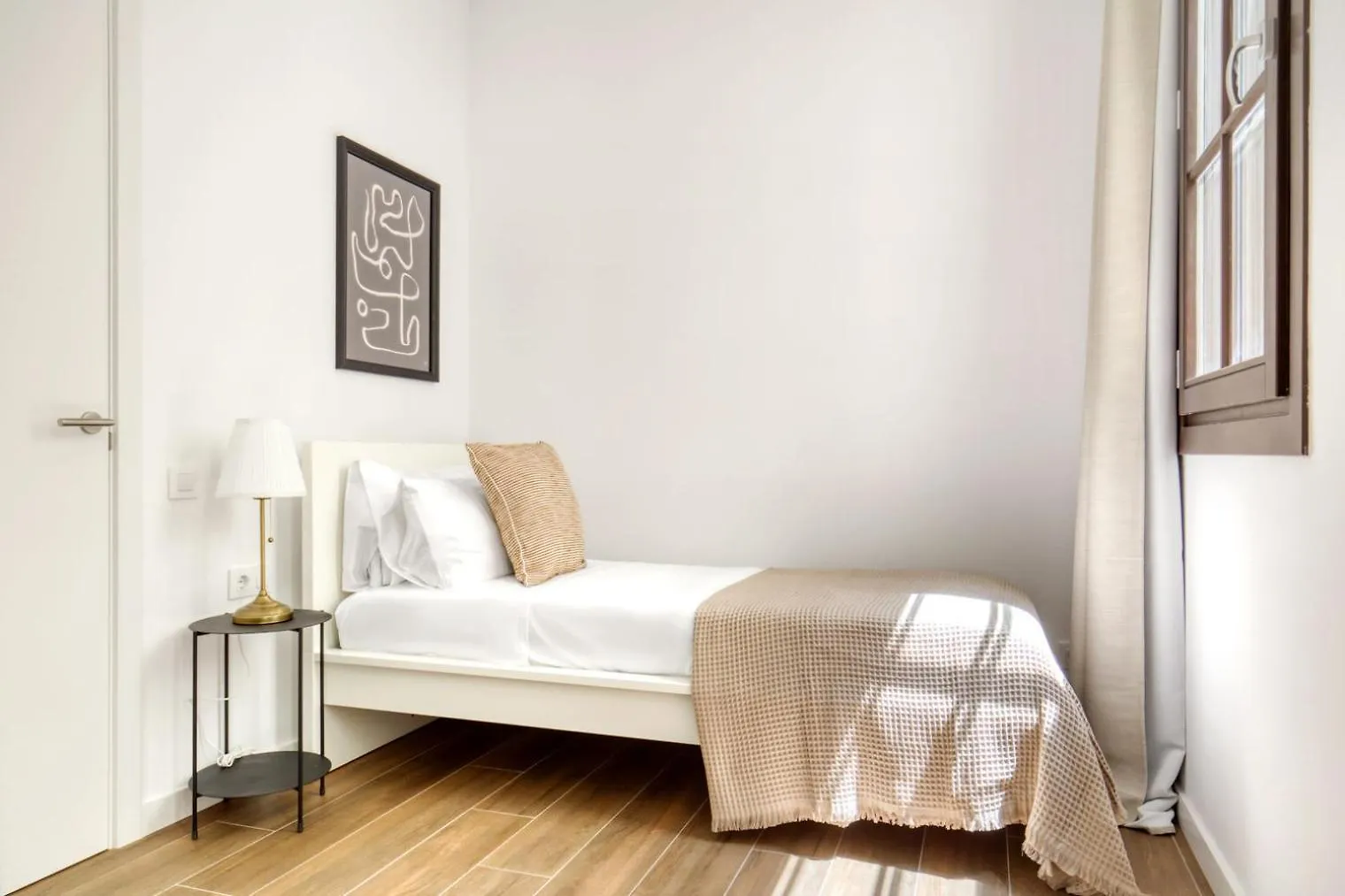 Blueground El Born Near Beach Bcn-29 Apartment Barcelona