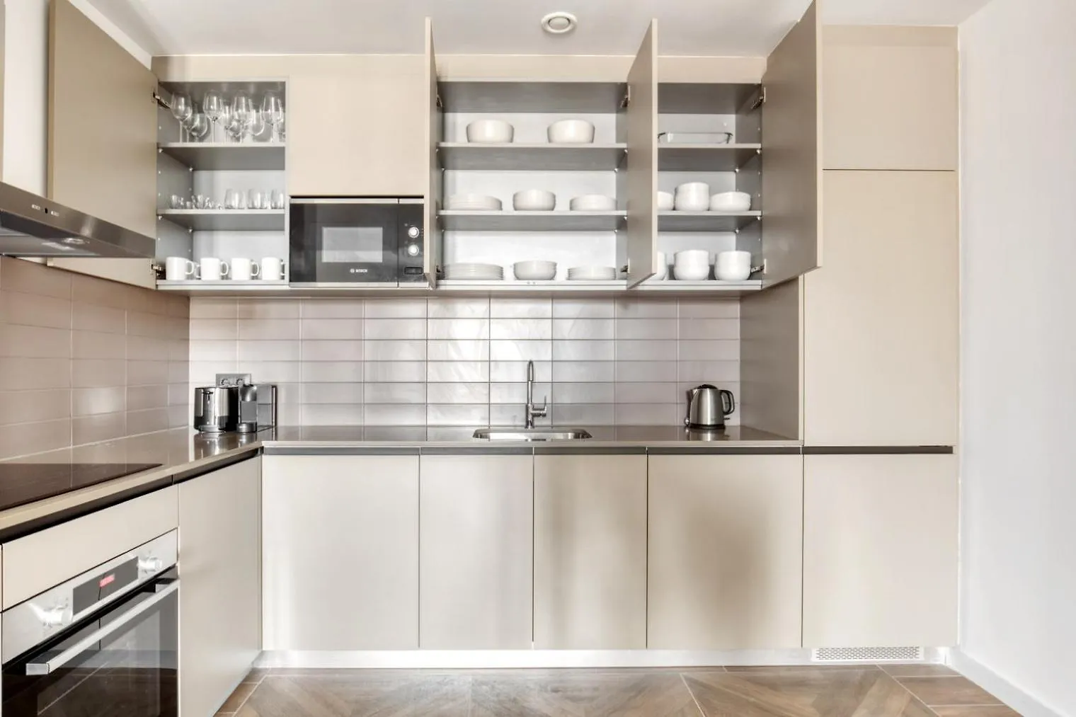 Blueground El Born Near Beach Bcn-29 Apartment Barcelona